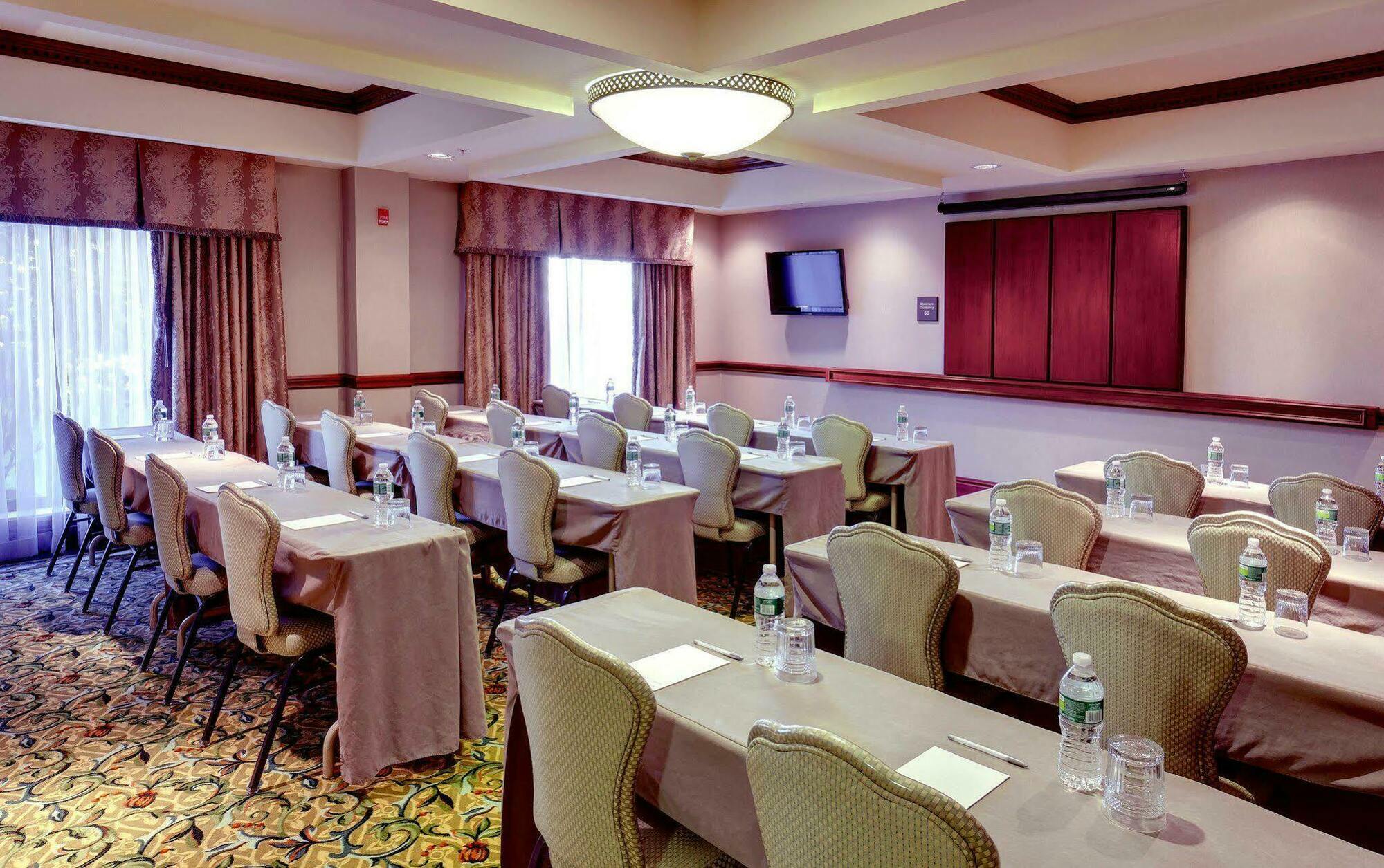 Hampton Inn South Plainfield-Piscataway Exterior foto